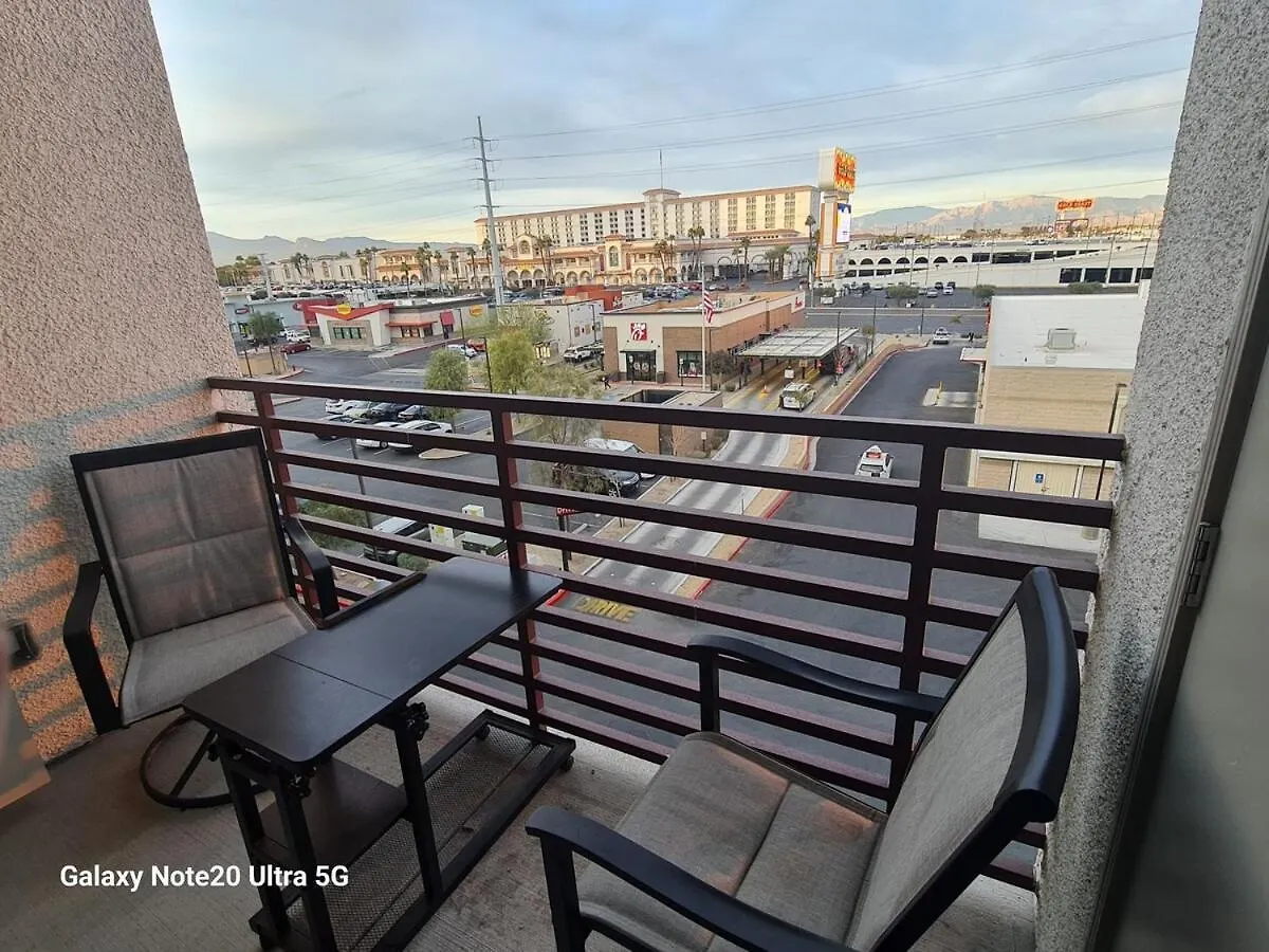 Apartment Modern One Room Flat In The Beautiful Las Vegas City
